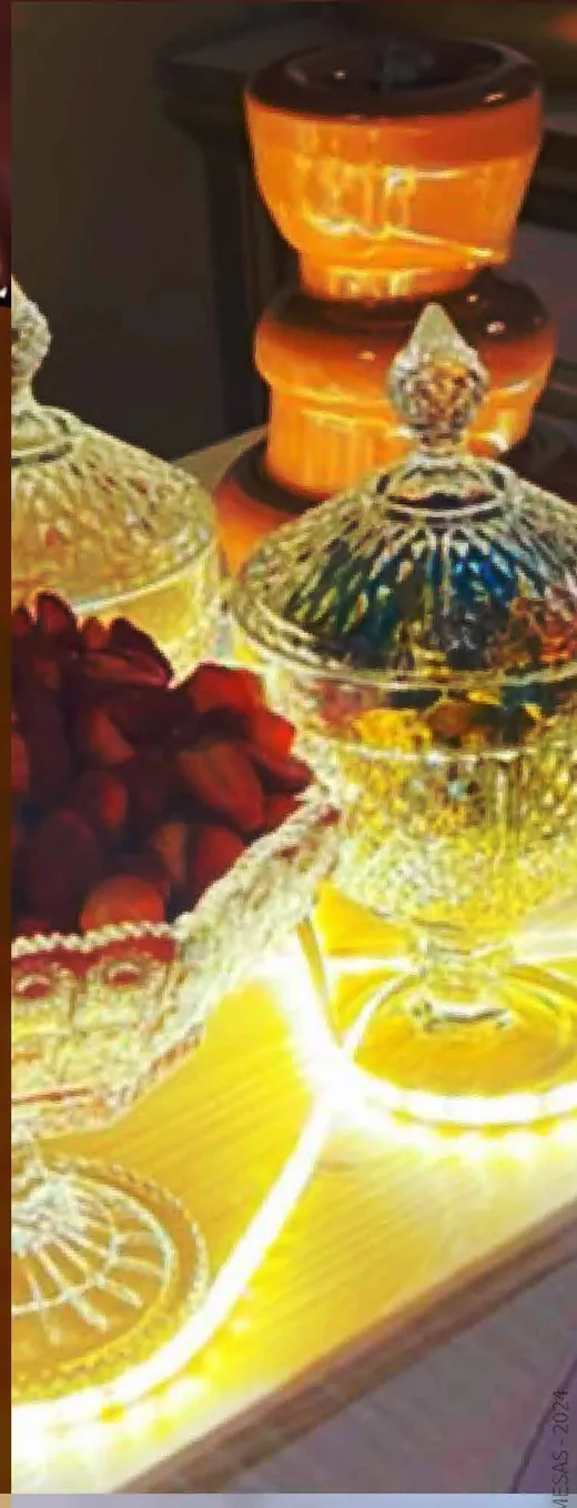 Carrinho de fondue da ABM com chocolate e morangos